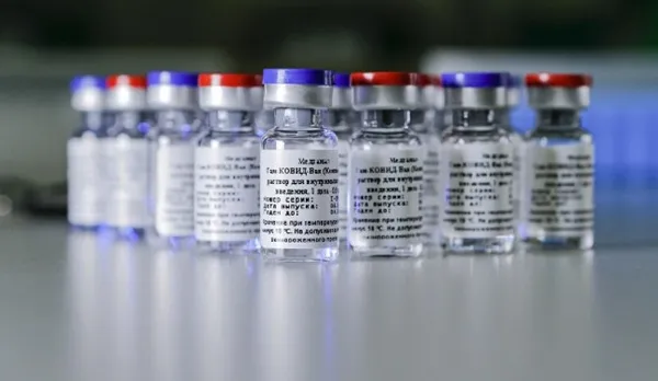 Türkiye Rus yapımı koronavirüs aşısından milyonlarca üretecek