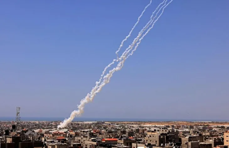 Son dakika | Hamas'tan terörist İsrail'e sert yanıt! 130 roketle saldırı düzenledi