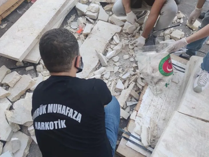Liman'da büyük operasyon! Betonun içinden çıktı! 313 milyon TL değerinde...