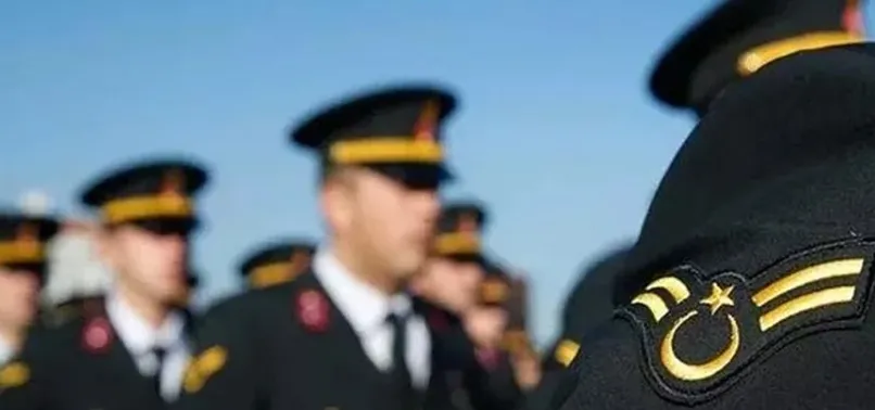 TSK 2 BİN 248 Astsubay alımı devam ediyor! KPSS 60 puanı olan Kara, Deniz ve Hava Kuvvetleri’nde Astsubay olabilecek