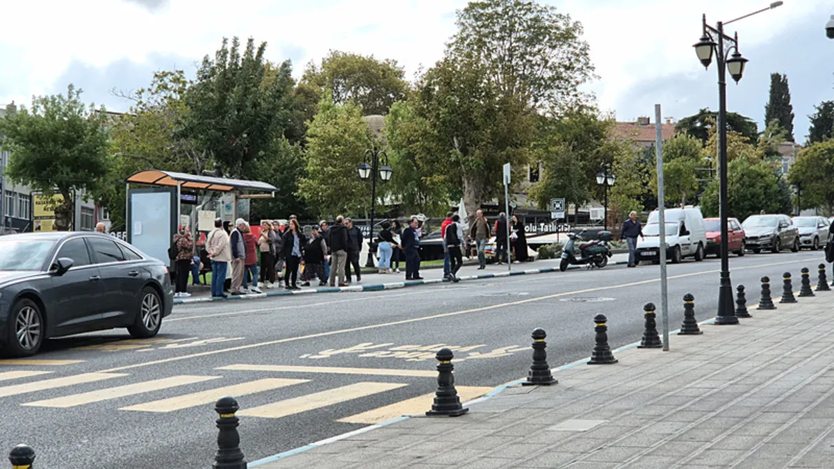 2 Ekim Marmara Denizi depremini hangi iller hissetti? İstanbul’da deprem kaç saniye sürdü?