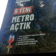CHPli İBB bildiğiniz gibi! Reklam var metro yok