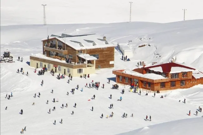 Son dakika: İçişleri Bakanlığı, 81 il valiliğine kayak otelleri/ tesisleri ile ilgili genelge gönderdi