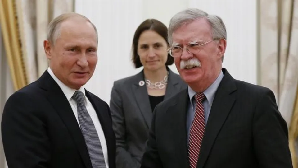 Putin'in şakası toplantıya damga vurdu