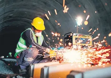 Türk-İş’in işçileri sendikalı oluyor