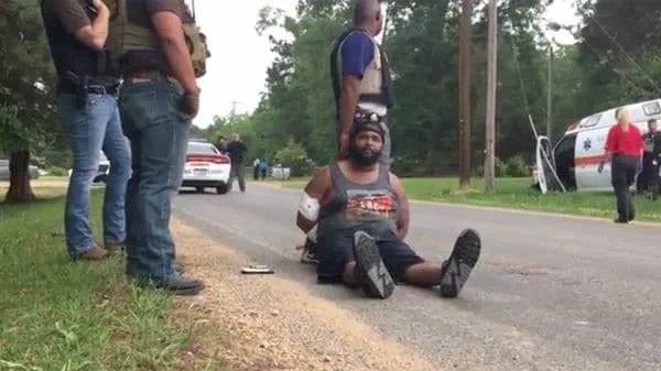 ABD'de silahlı saldırgan dehşeti! Ölüler var - 1