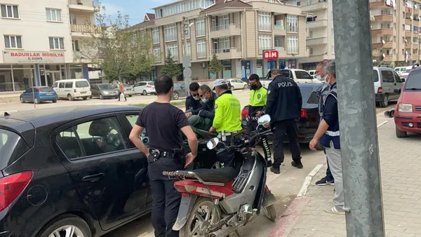 Son dakika | Kısıtlamada 'dur' ihtarına uymadı! Bursa'da hareketli anlar - 3