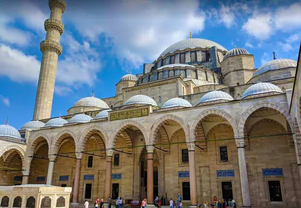 mimar-sinanin-hesabi-herkesi-sasirtiyor-suleymaniye-kulliyesinin-insaatinda-uygulanan-teknik-gunumuzde-dahi-cozulemiyor-1612746230112.jpg Mimar Sinan'ın hesabı herkesi şaşırtıyor! Süleymaniye Külliyesi'nin inşaatında uygulanan teknik günümüzde dahi çözülemiyor - 6