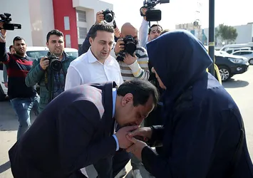 ‘2 liraya bizi değişiyorlar’