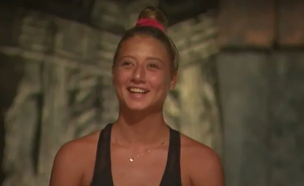 Survivor kim elendi? 22 Haziran Survivor ünlüler-gönüllüler SMS sıralaması belli oldu mu? Şampiyonluk adayı olmuştu...