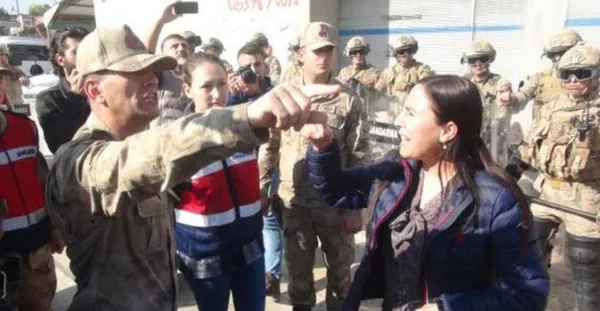 1669207090773.jpg Suriye ve Irak'ta terör örgütü PKK'ya ağır darbe vurulması HDP'yi çıldırdı! HDP'li Ömer Öcalan su şişesini drona attı - 3
