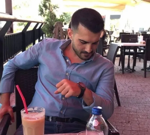 eski-nisanlisi-tarafindan-katledildi-acili-anne-adalet-istedi-pinar-gultekin-gibi-olmasin-1656324011758.jpg Eski nişanlısı tarafından katledildi! Acılı anne adalet istedi: "Pınar Gültekin gibi olmasın" - 2