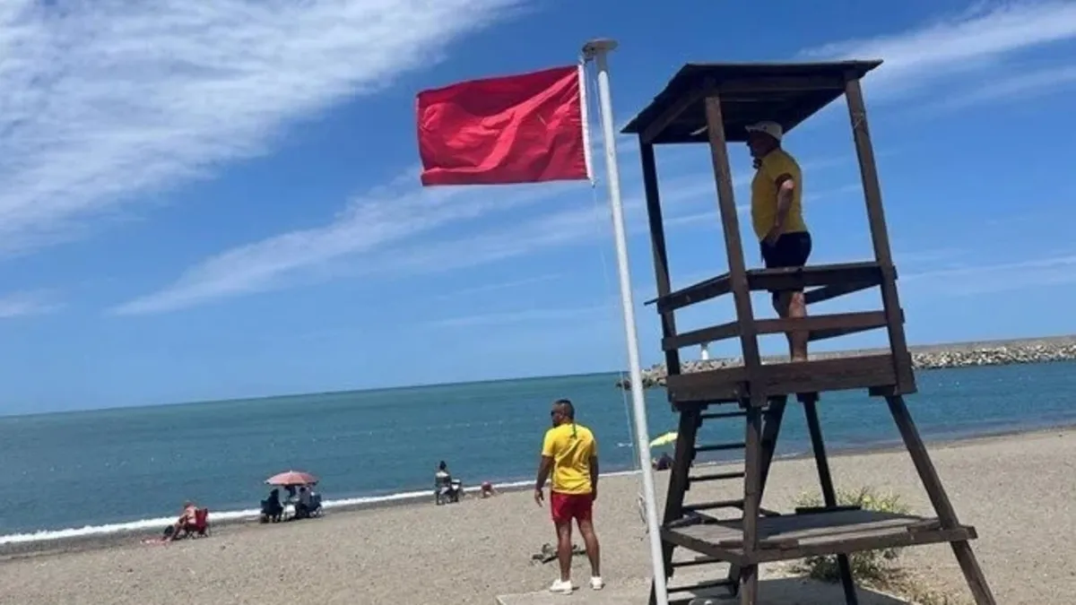 Zonguldak'ta rüzgar etkili oldu, Filyos'ta denize girmek yasaklandı