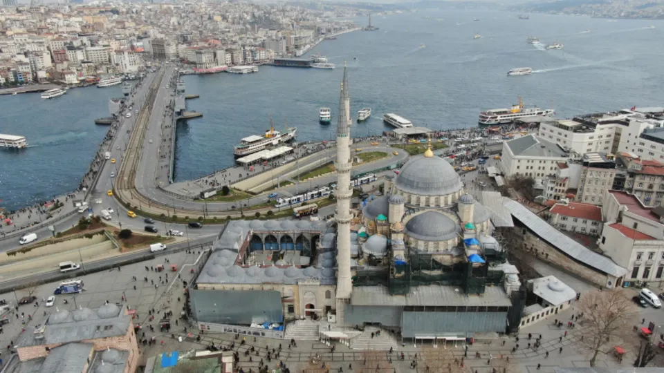 "İstanbul'un iki yüzü" havadan böyle görüntülendi! İşte şaşırtan değişim