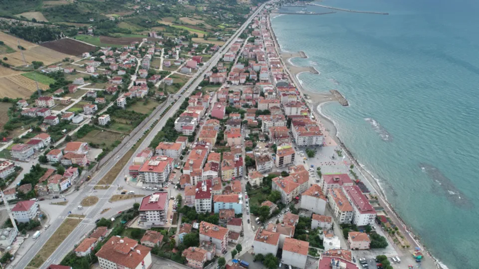 Samsun'da sıra dışı sokaklar! Sahile çıkan yolların tümü…