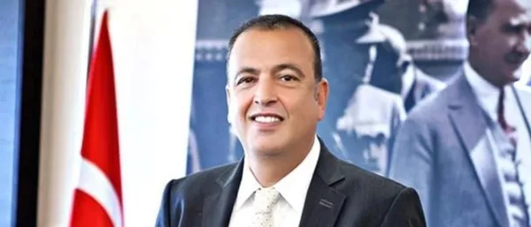 Sabah Gazetesi Yazarı Mahmut Övür kaleme aldı: Tunceli hamlesi ve CHP İstanbul’da ekipler savaşı!