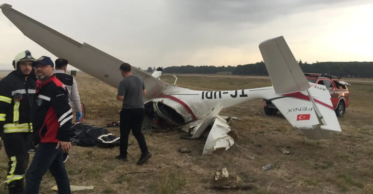 Bursa’da eğitim uçağı düştü: 2 pilot hayatını kaybetti