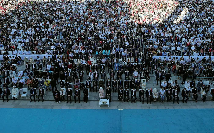 SON DAKİKA | Başkan Erdoğan'dan millete seslenişte FETÖ'cülere flaş mesaj: Peşlerini bırakmayacağız - 1