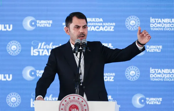 cevre-sehircilik-ve-iklim-degisikligi-bakani-murat-kurum-ilk-konutlar-cumartesi-gunu-teslim-edilecek-1682059731754.jpg Çevre, Şehircilik ve İklim Değişikliği Bakanı Murat Kurum: İlk konutlar cumartesi günü teslim edilecek - 1