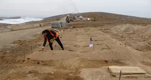 İki dağ arasında kalan 48 kişi hayatını kaybetti