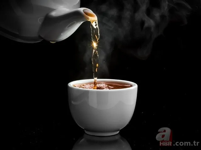 Çayı sıcak içmek yemek borusu kanseri riskini beş kat artırıyor!