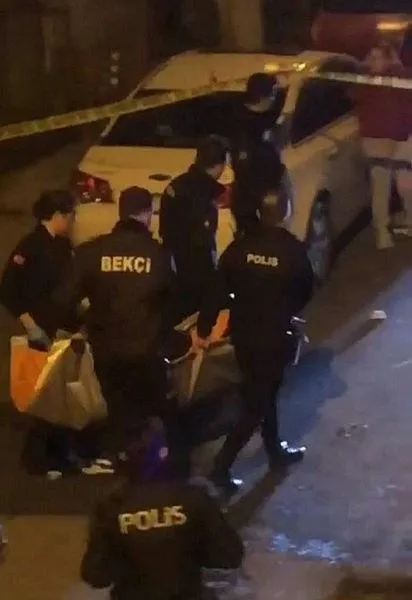1705996627929.jpeg İstanbul Bayrampaşa'da trafikte tartışma kanlı bitti! Aracını park ederken kurşun yağdı - 2