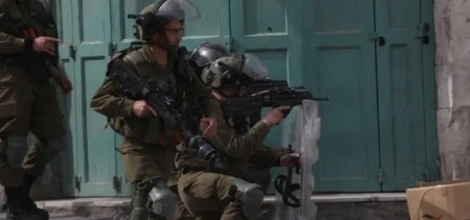 İsrail askerleri ateş açarak 2 Filistinliyi öldürdü