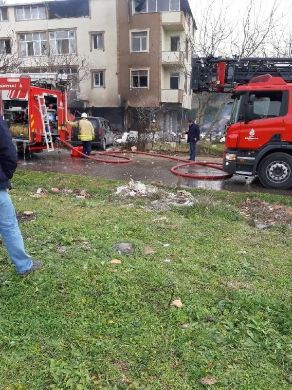 Son dakika: Büyükçekmece'de patlama - 1