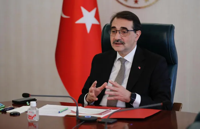 Son dakika: Elektrikte yeni düzenleme! Faturalara ne kadar yansıyacak? Enerji ve Tabii Kaynaklar Bakanı Fatih Dönmez açıkladı - 1