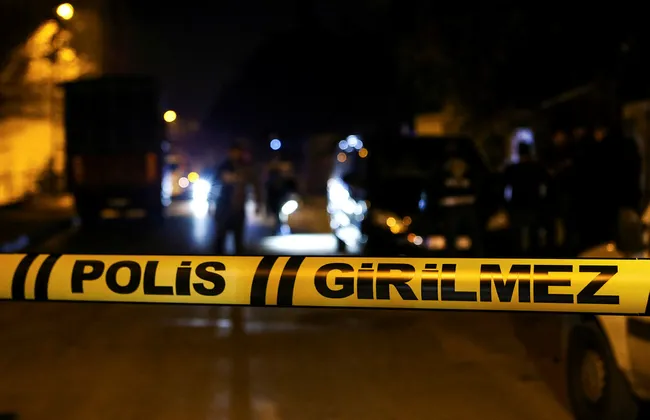 İstanbul'da park halindeki araca EYP atıldı! Bütün mahalle ayağa kalktı - 1