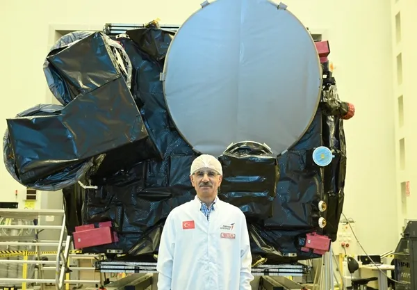 ulastirma-bakani-uraloglu-turksat-6a-icin-tarih-verdi-1694877522336.jpg Ulaştırma Bakanı Abdulkadir Uraloğlu Türksat 6A için tarih verdi - 2