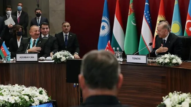 turk-dunyasinda-tarihsel-degisim-abdnin-yunan-oyunlari-ne-anlama-geliyor-kilicdaroglu-neyi-hedefliyor-1636798158653.jpg Türk dünyasında tarihsel değişim | ABD’nin Yunan oyunları ne anlama geliyor? Kılıçdaroğlu neyi hedefliyor? - 1