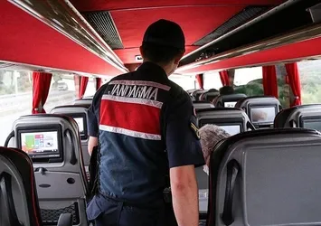 Edirne'de 77 düzensiz göçmen yakalandı