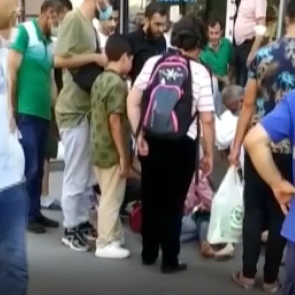 1628059568756.jpg Lambayı kıran çocuk korkudan balkondan atladı! - 1
