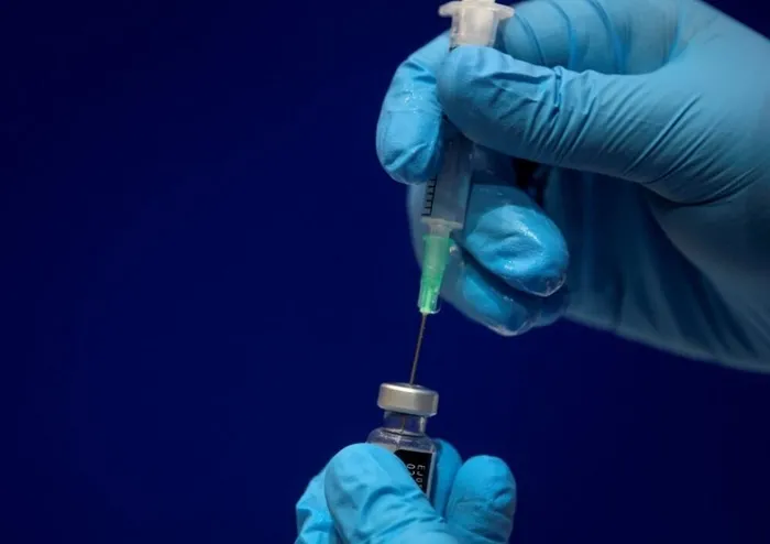 Son dakika: Koronavirüs mutasyonunun aşı üzerinde etkisi var mı? Prof. Dr. Uğur Şahin’den yüreklere su serpen açıklama