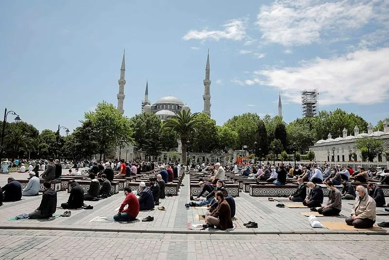 istanbul bayram namazi saati 20 temmuz diyanet istanbul da kurban bayrami namazi saat kacta kilinacak