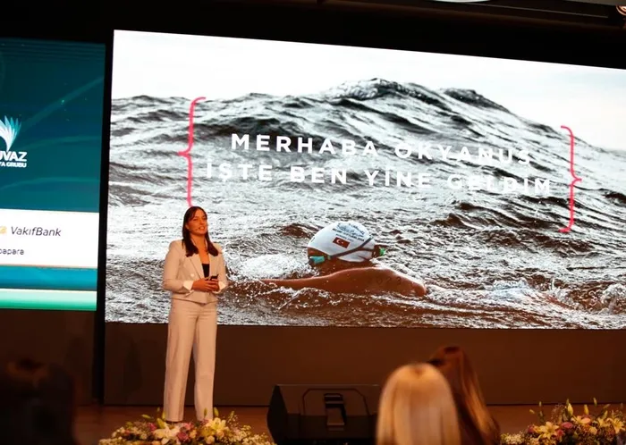 guclu-kadinlar-guclu-turkiye-icin-turkuvazda-bulustu-1741374083176.jpeg (Antrenör Bengisu Avcı Fotoğraf: ahaber.com.tr)