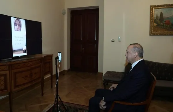Başkan Erdoğan milyonların gönlünü kazanan Ümmü Gülsüm Genç ile görüştü - 2