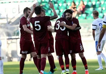 Fırtına rakibine acımadı!