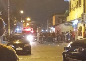 Ekvador'da silahlı saldırı sonucu 8 kişi hayatını kaybetti