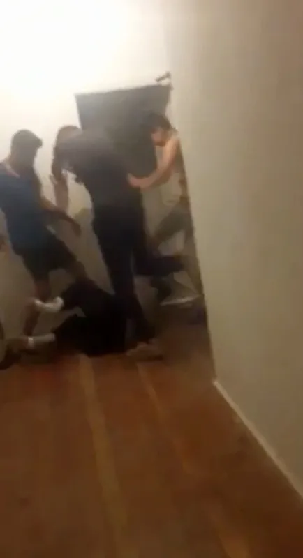 1605617738057.jpg Burdur'da dehşete düşüren olay! Mide bulandıran iddia sonrası feci dayak... - 1
