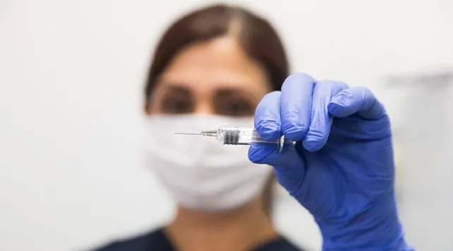 Bilim Kurulu Üyesi Prof. Özlü'den Çin aşısı açıklaması: Risk grubundaki vatandaşlar öncelik olacak - 2