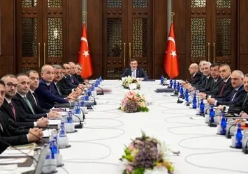 EKK toplantısı sonrası büyüme mesajı: Dönüşümü destekleyen politikalar devam edecek