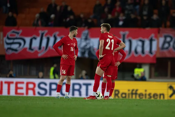 A Milli Takım Avusturya deplasmanında farklı mağlup oldu! Montella’dan maç sonu açıklamaları...