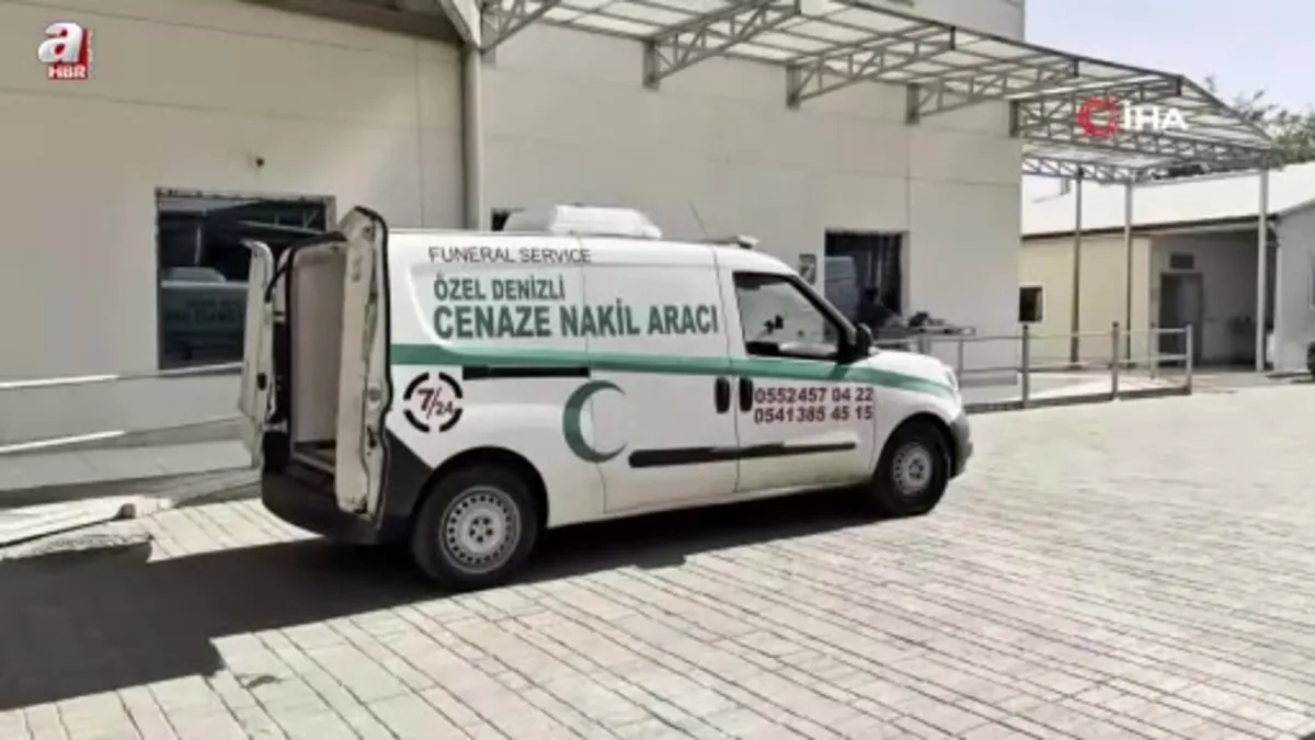 Motosikletli üniversite öğrencisi kamyonet ile çarpıştı: 1 ölü