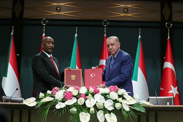Başkan Erdoğan ve Sudan Egemenlik Konseyi Başkanı Orgeneral Abdulfettah El-Burhan’dan flaş açıklamalar - 9