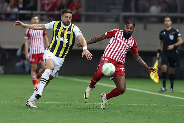 Tur İstanbul’a kaldı! Fenerbahçe Atina’da Olympiakos’a mağlup oldu