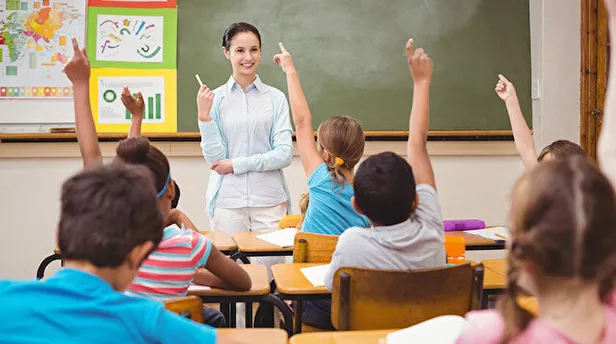 5 Ekim Öğretmenler Günü mesajları ve sözleri! Öğretmenler Günü 24 Kasım değil mi, bugün mü?