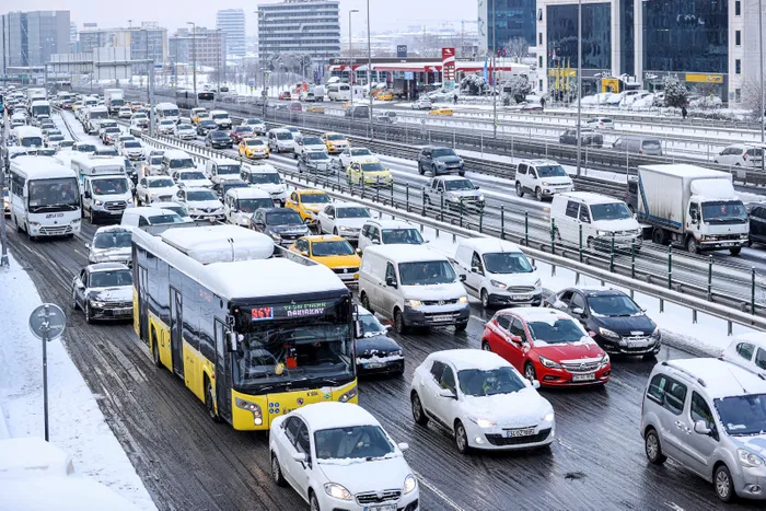 Son dakika: İstanbul’da kar yağışı ne zaman sona erecek? İşte Meteoroloji’den gelen son açıklama