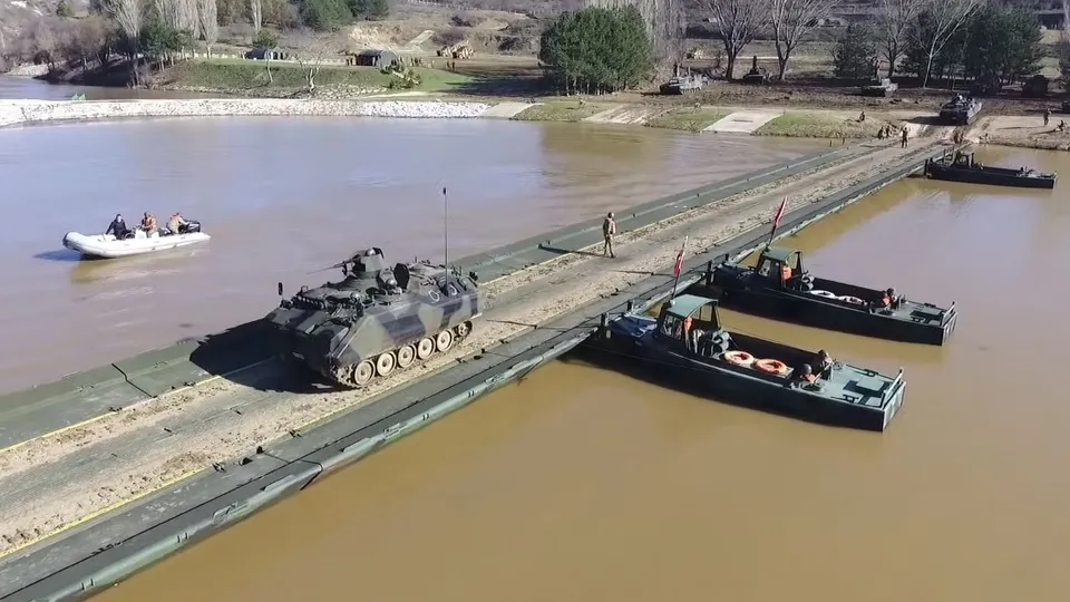 Durgun Sulardan Geçiş Tatbikatı başarıyla gerçekleşti